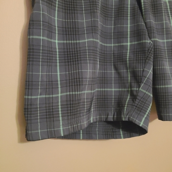 Fila Sport |  Men's Black and Gray Plaid Athleisure Golf Shorts (Waist Size 40) - Picture 7 of 11